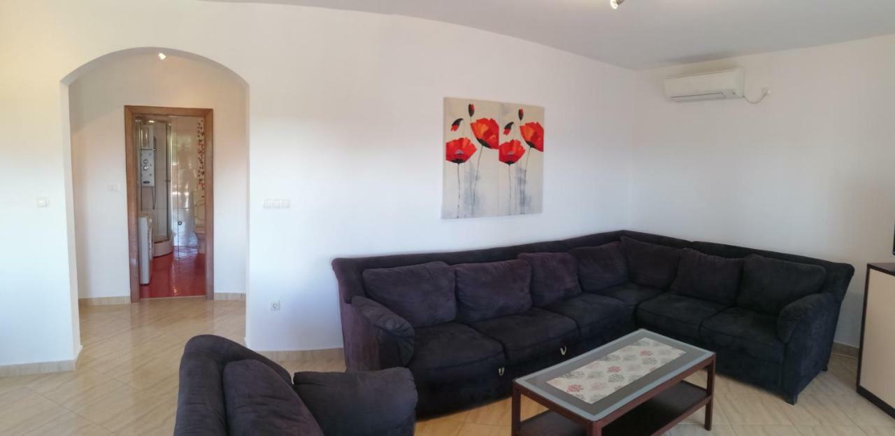 Apartman Rosanda 珀塞达耶 外观 照片