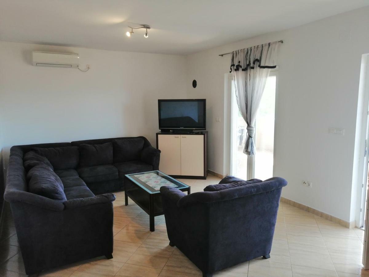 Apartman Rosanda 珀塞达耶 外观 照片