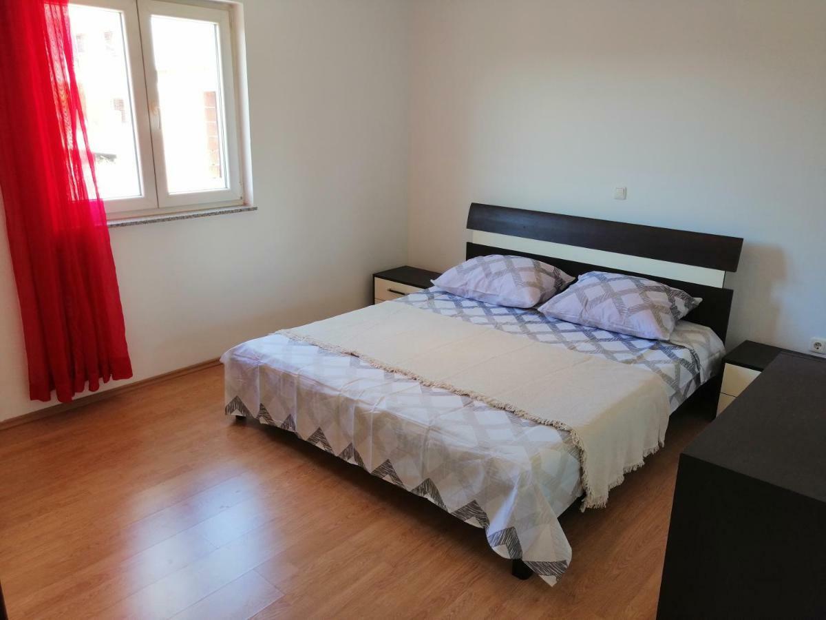 Apartman Rosanda 珀塞达耶 外观 照片