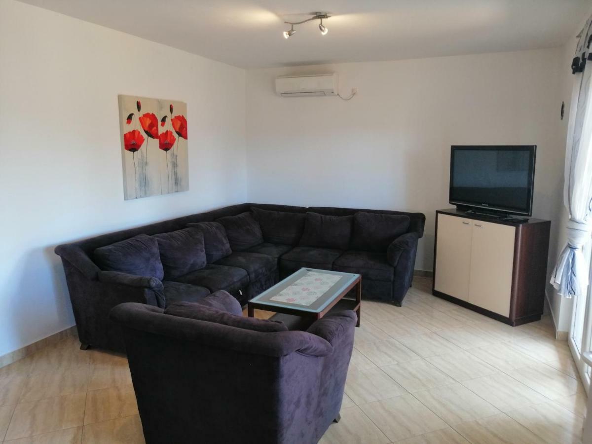 Apartman Rosanda 珀塞达耶 外观 照片
